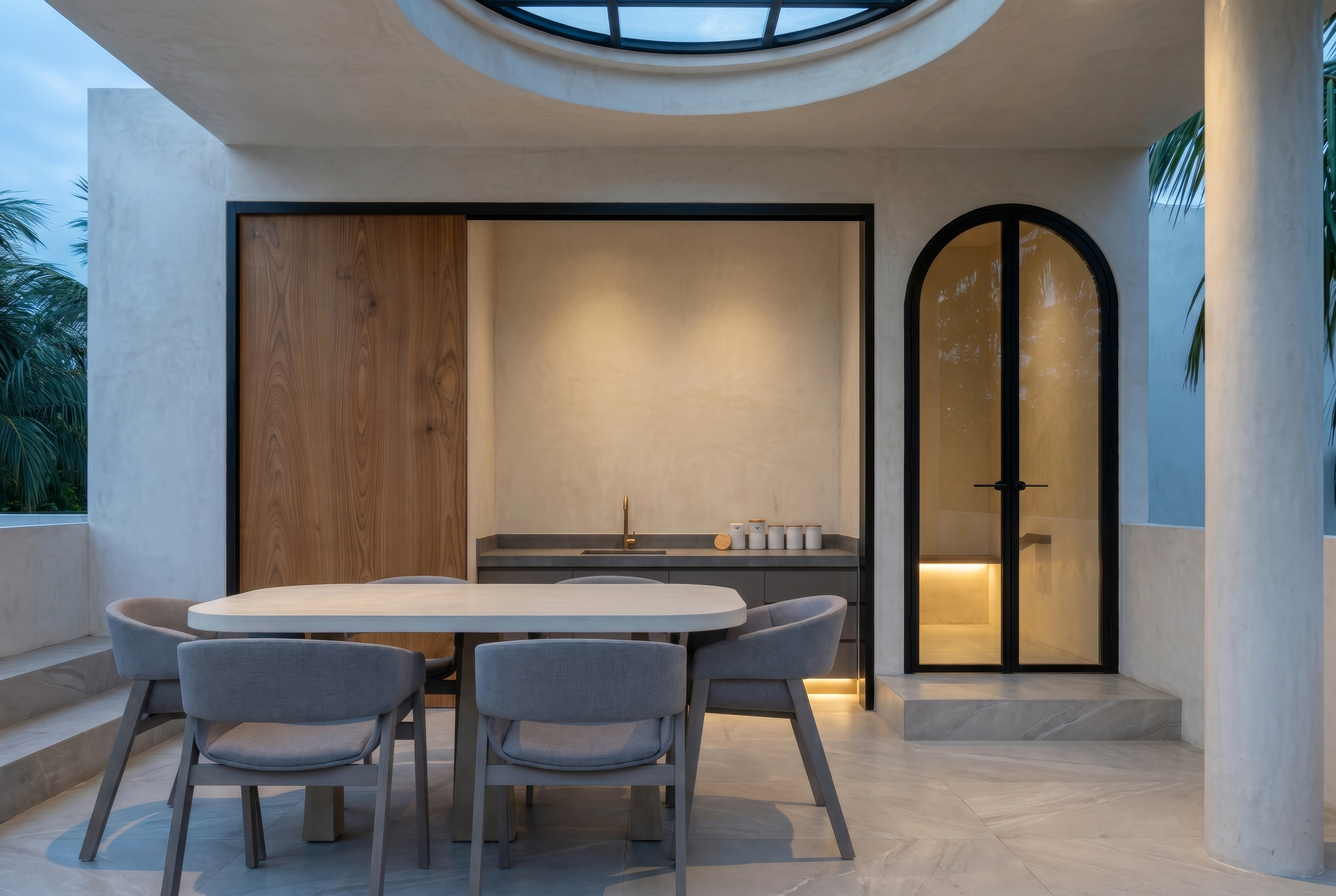 Unit 10/13, Rooftop dining + outdoor kitchen